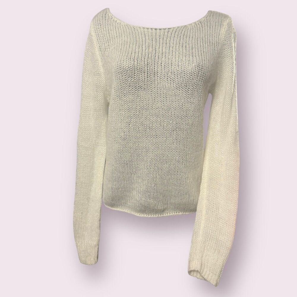 New Brandy Melville cream colored fuzzy sweater one size xs-m